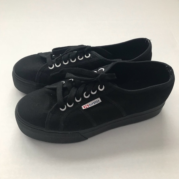 superga platform all black